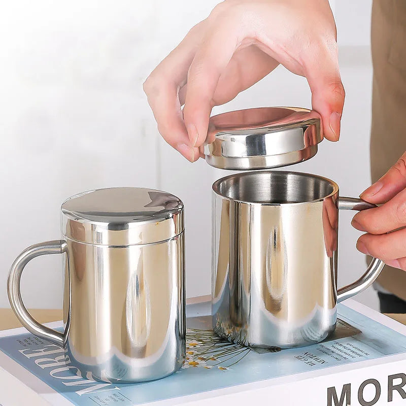 Tasse Isotherme Double Paroi en Acier Inoxydable – Mug Anti-Brûlure avec Couvercle et Poignée pour Café, Thé, Bureau et Voyage