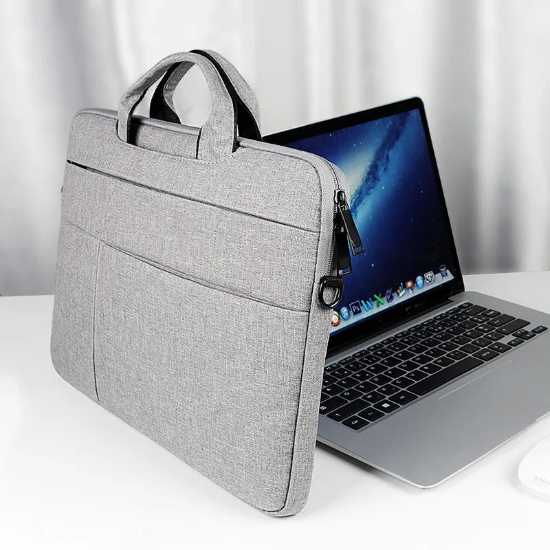 Sacoche Universelle Imperméable pour Ordinateur Portable 11 à 15,6 Pouces – Style Porte-documents avec Poignée