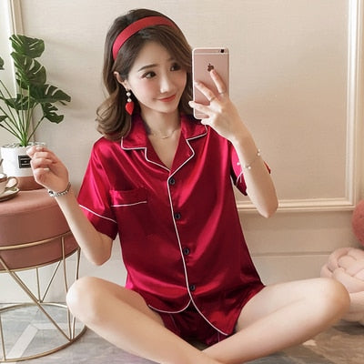 Pyjama en satin femme